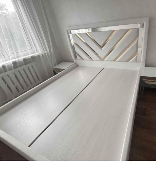 Продается кровать 180*200