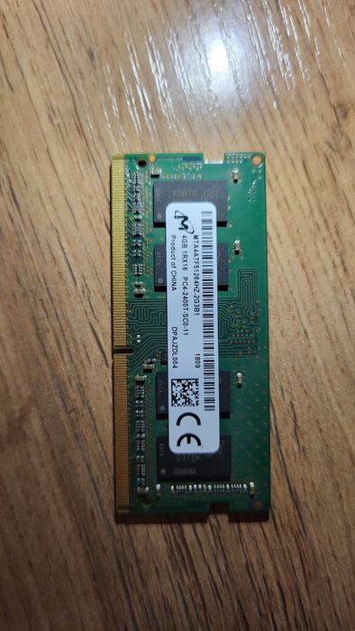 DDR4 4GB laptop.