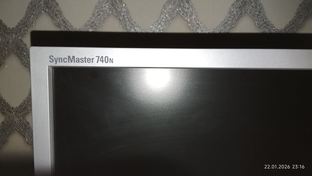 Монитор Самсунг Рабочий