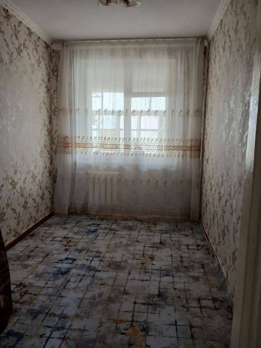 Ижарага берилади 2 хона 3- етаж Сум оркасда жойлашган