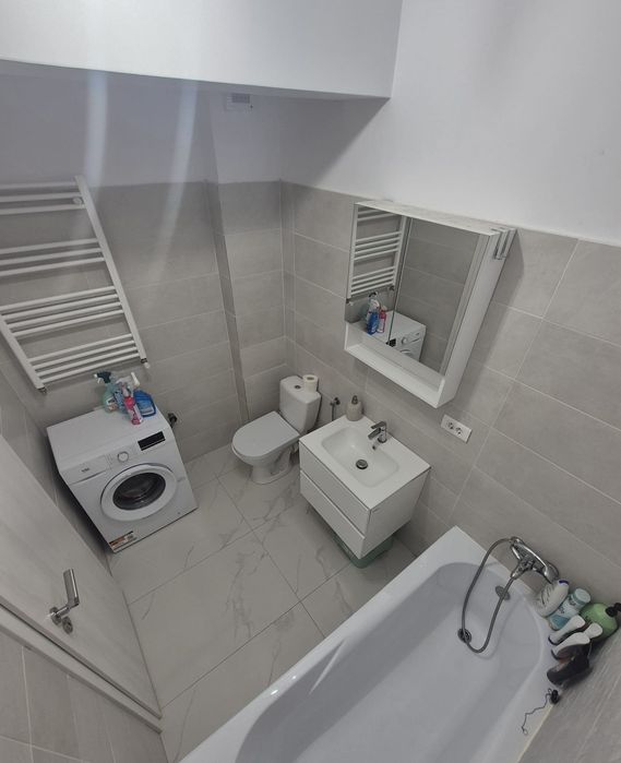 Ofer spre inchiriere Apartament 3 Camere - drm Jilavei - Aparatorii Patriei - Bloc Nou!!!