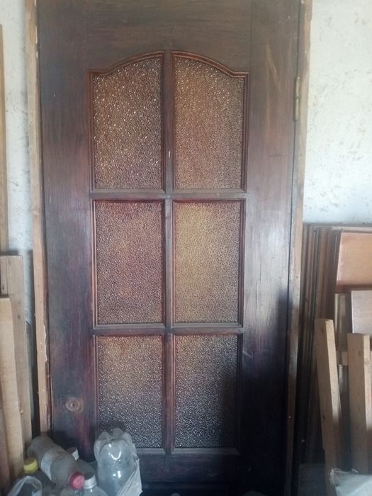 Продаётся двери б/у
