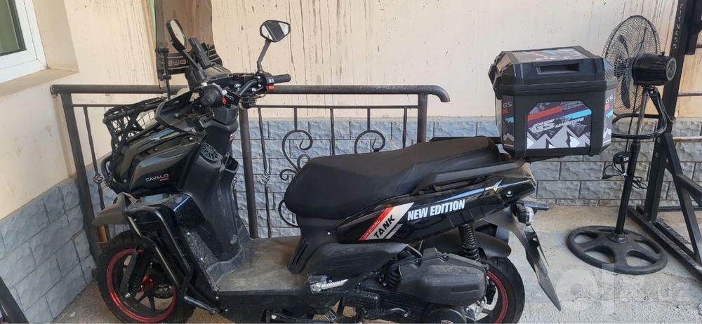 Skuter tank 21km yurgan holati salonde turipti realni oladiganla telqs