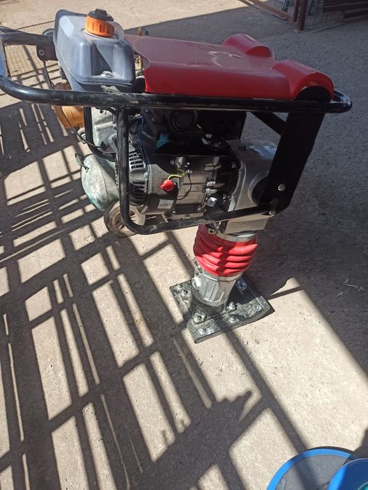 Аренда виброплита,трамбовка Кенгуру.аренда инструмент