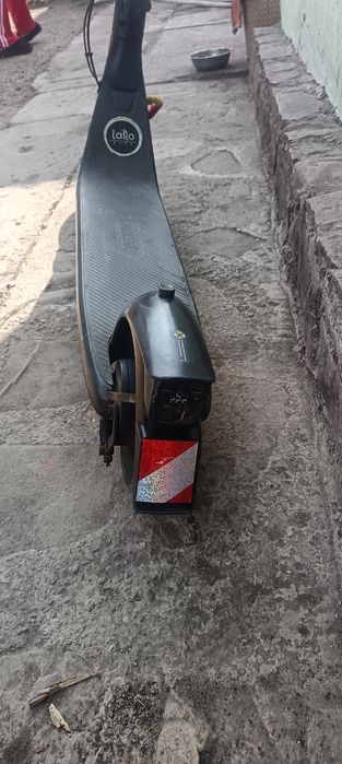 Vând cross și trotinetă electrică
