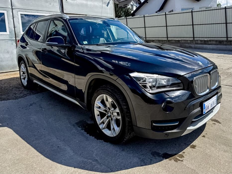 BMW X1 2012 — imagine 2