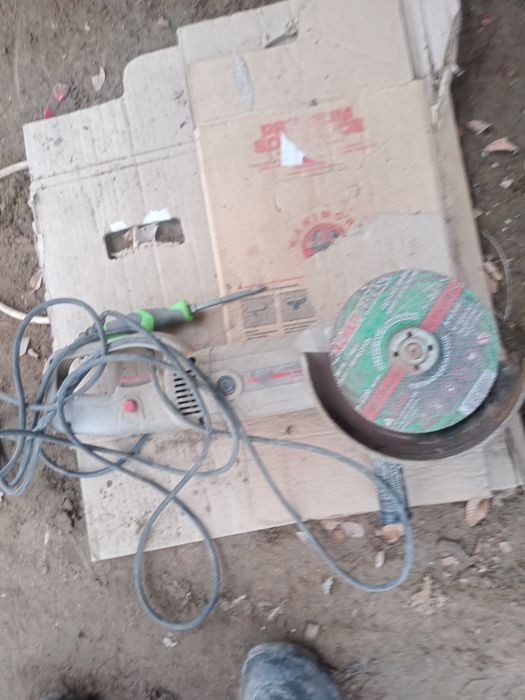 Болгарка сатылады 180дік