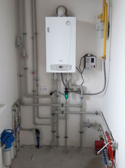 Сантехник ( отопление) Монтаж газового котла ( двухконтурный и однокон