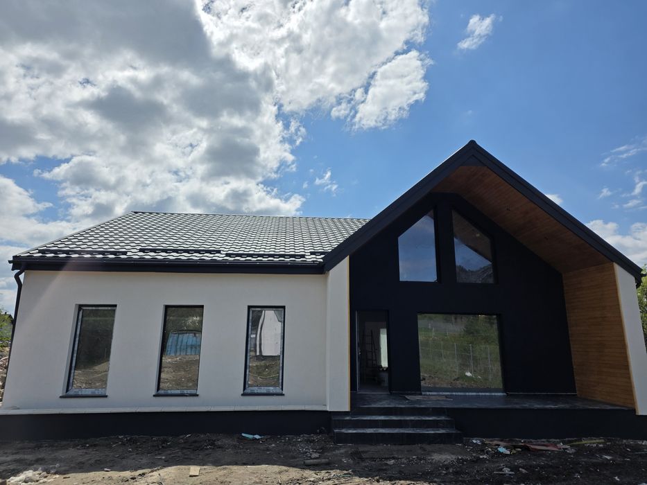 Direct Proprietar.De vanzare casa moderna.