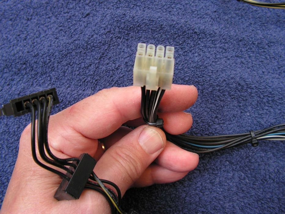 Импулсно захранване Delta TDPS-825AB В - 800 W , за станция XW9300