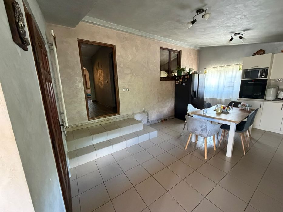 Casă P+M 905 mp teren | Poiana Copăceni | gata de locuit + gaz + priveliște