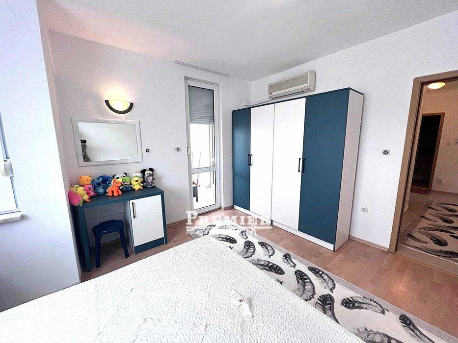 Продава се Двустаен апартамент в к.к. Слънчев бряг - 70 кв.м за 1143 €/кв.м - Снимка #3