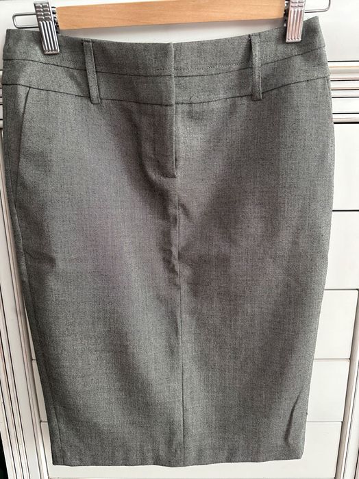 Fusta office, conica, Etic