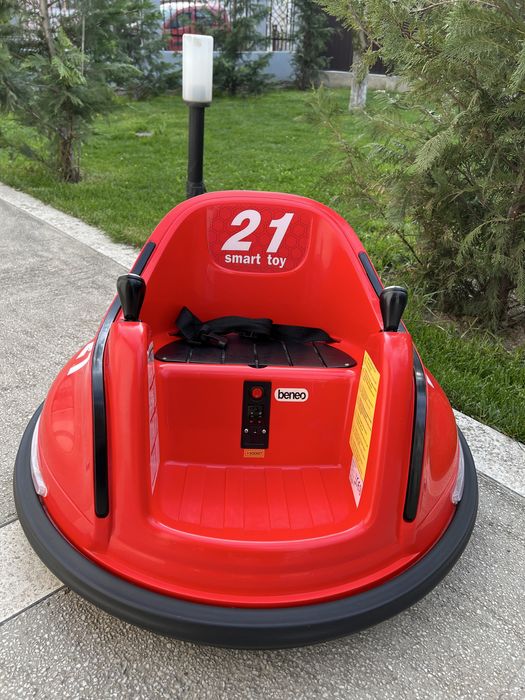 Vehicul electric pentru copii RIRIDRIVE 12V roșu