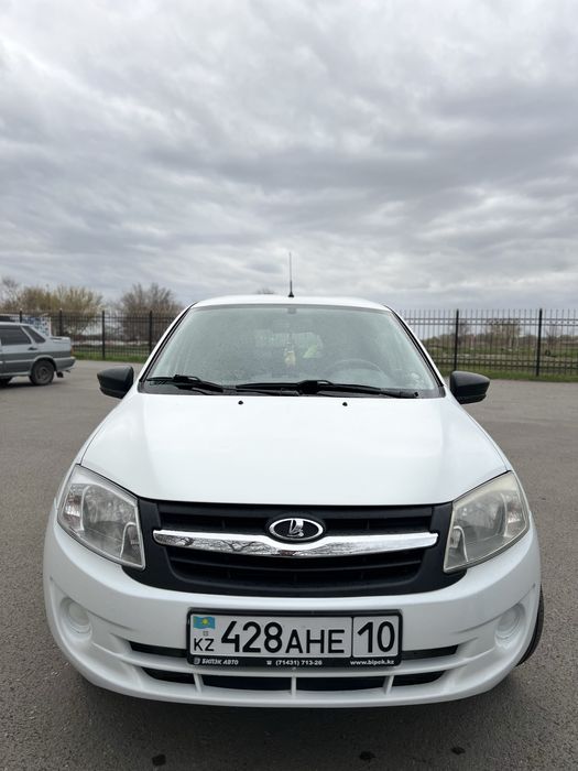 Продам Лада Гранта 2014 года