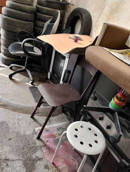 Мебели Маси Столове Шкафове Разпродажба на обзавеждане