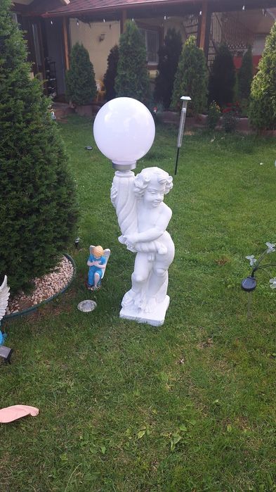 Decorațiuni de grădină