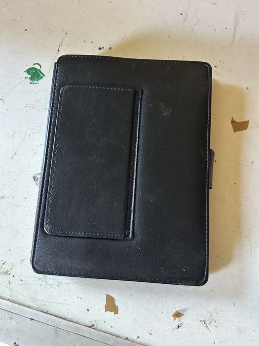 Husa cu tastatura pentru tableta