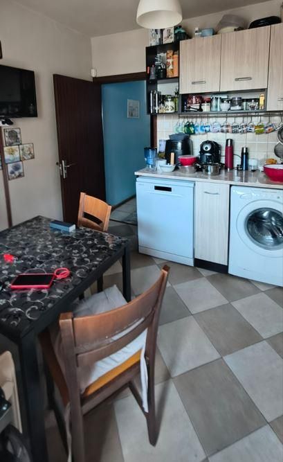 Продава се Тристаен апартамент в София, Люлин 3 - 91 кв.м за 2187 €/кв.м - Снимка #3