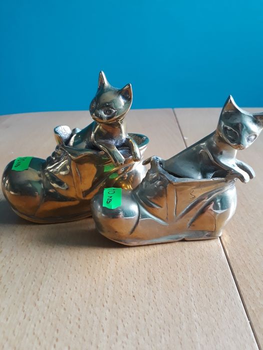 Месингов ключ и обувки с котета