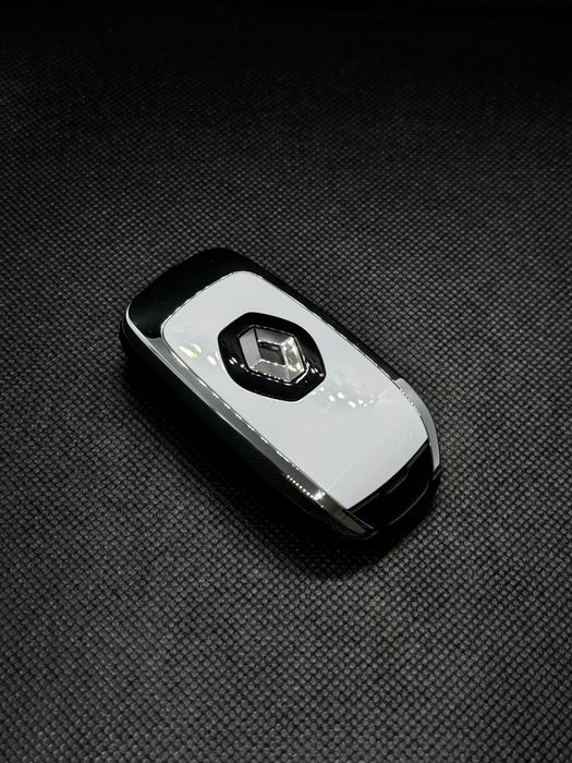 Carcasă cheie tip briceag Renault Megane – design cu inserții cromate