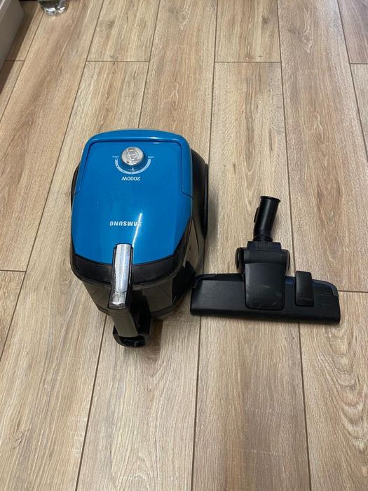 Пылесос Samsung 2000W