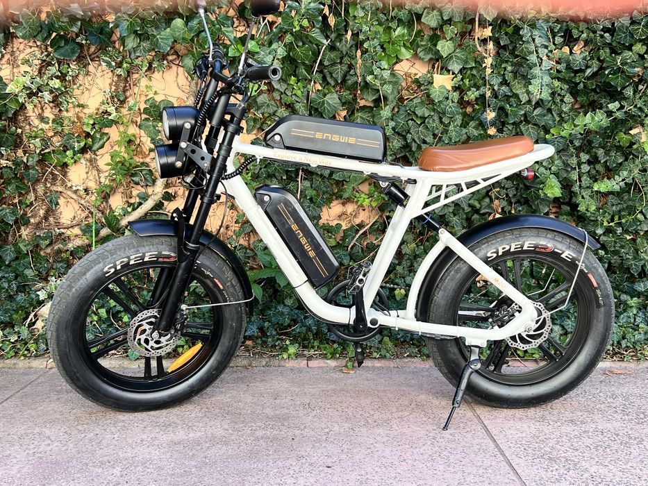 Bicicleta electrica Engwe M20 cu baterie dubla si autonomie de pana la 150 Km cu roti 20”