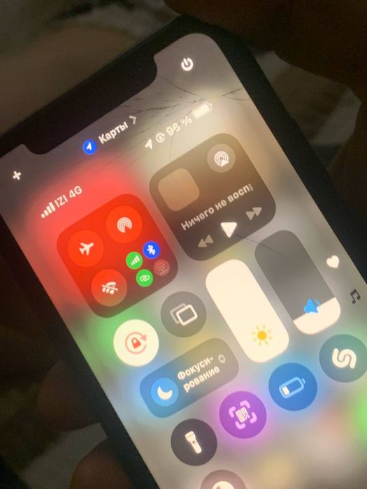 Продам Айфон 11 в хор.сост