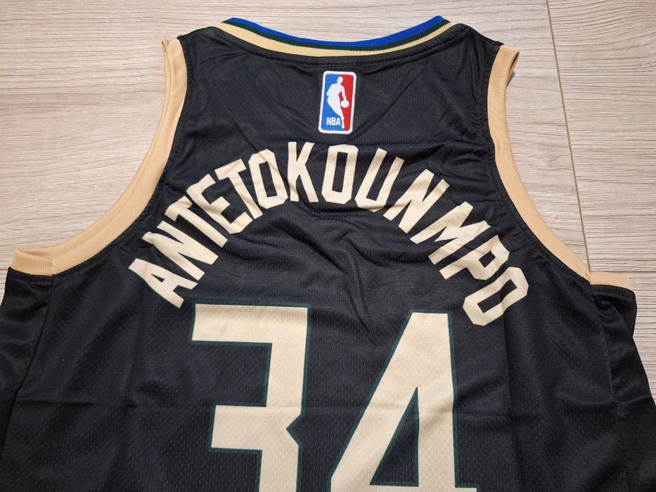 Баскетболен потник на Милуоки Бъкс #Адетокунбо #34!