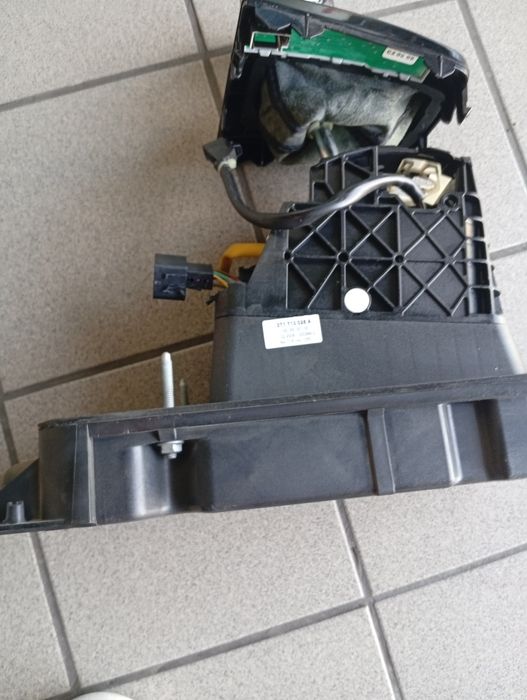 Bloc selector schimbător viteze DSG Skoda Superb 2 / VAG – 3T1713025A (pentru piese)