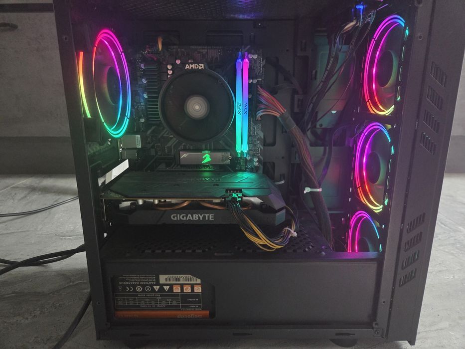 VANZARE PC Ryzen 2600/ RTX 2060 6GB
