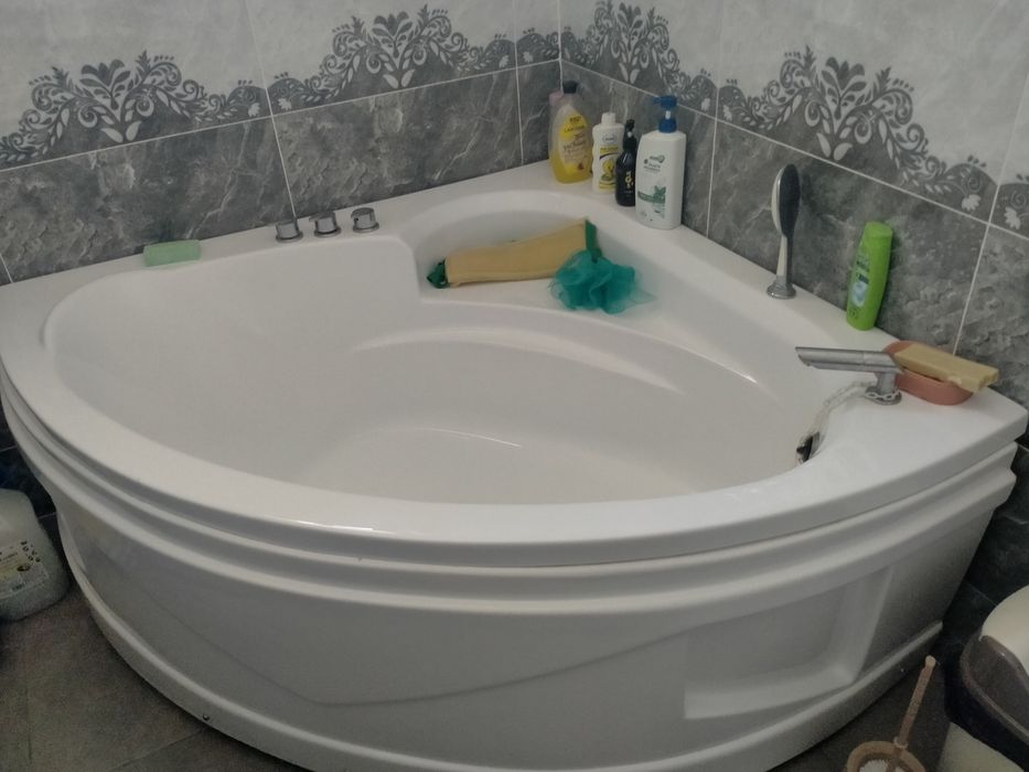 Ванна. Новый. Срочно