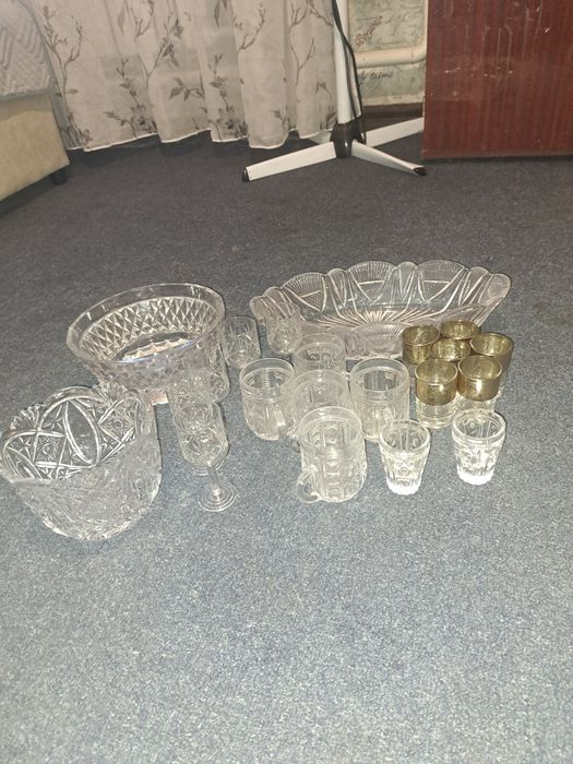 Продам вазы и салатницу