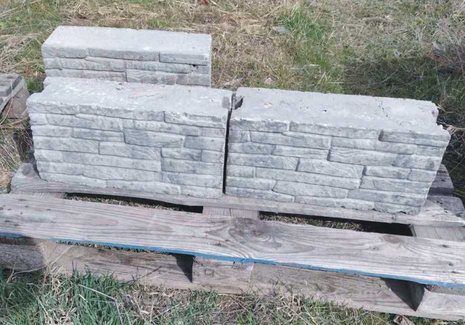 Блокчета с релеф "Вулканична скала".. Устойчиви на високи натоварвания