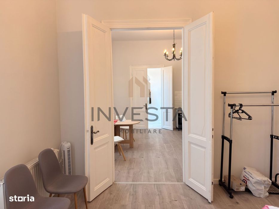 Apartament cu 3 camere si balcon, in Centru, langa Tribunal!