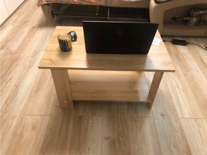 Столик журнальный деревянный лофт