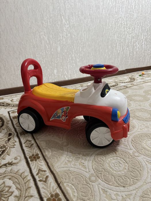 машина детская новая