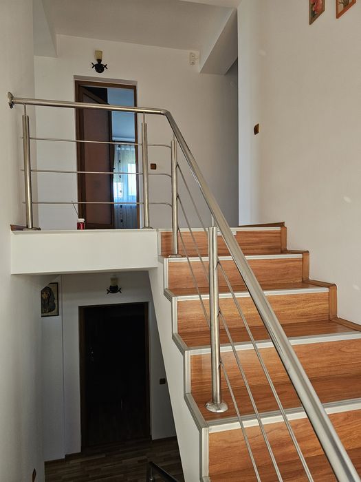 Casă/vilă zona METRO