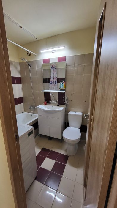 Inchiriez apartament cu o camera
