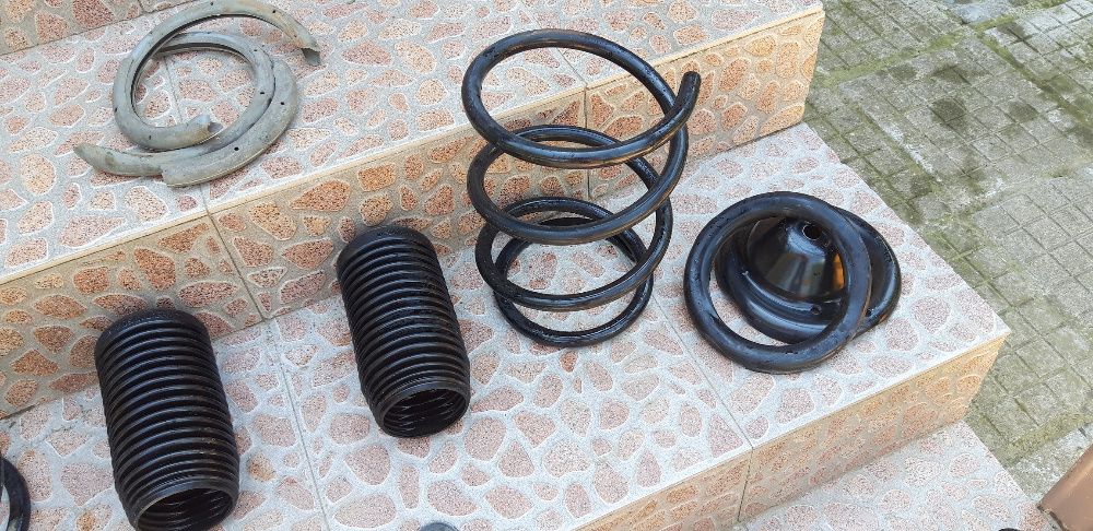 Амортисьори  и пружини предни Subaru Impreza STI Blobeye/hawkeye