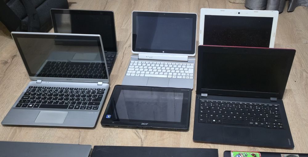 Laptopuri pentru piese intregi / dezmembrari Asus Lenovo Acer HP