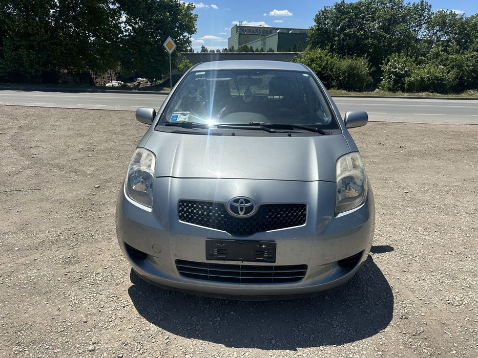 Тойота Ярис 1.4 d4d-90к.с. На Части!!!