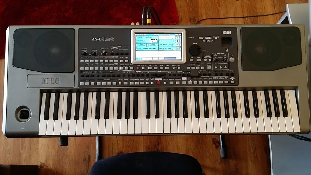 Vând Korg pa 900 sau schimb cu yamaha din seria sx