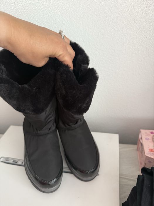 Ghetute Cougar impermeabie, marime 32