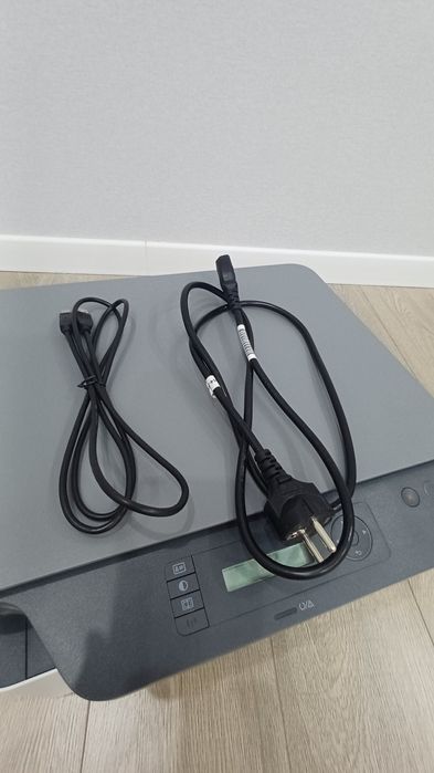 Продам принтер HP Laser MFP