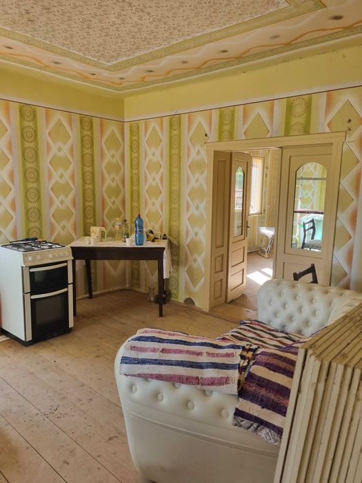 Casa de vânzare în muntii Apuseni