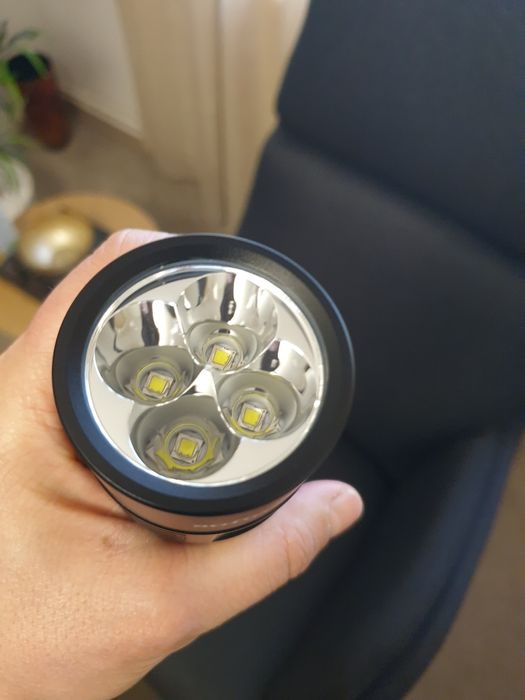 Lanterna Sofirn Sp36 pro