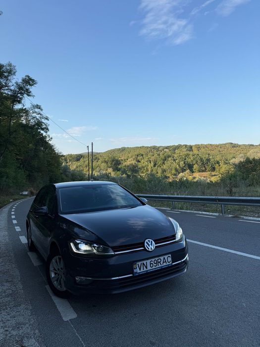 Volkswagen Golf 2018 diesel, 9.703 € — imagine 1