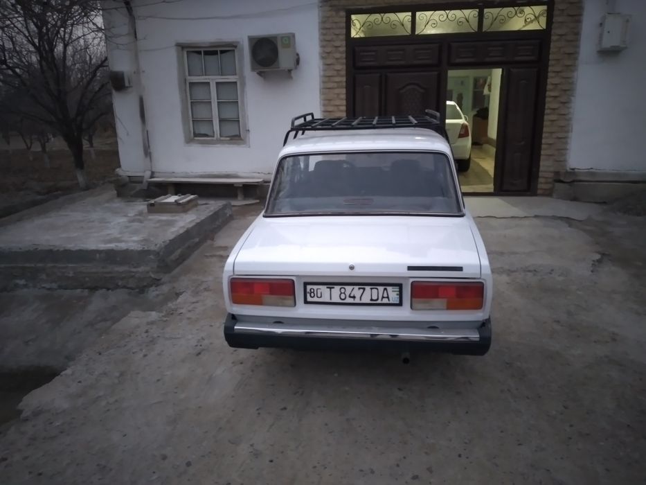 Sotuvga tayyor mashina
