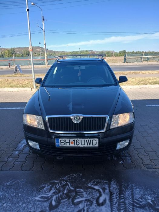 Vând scoda octavia